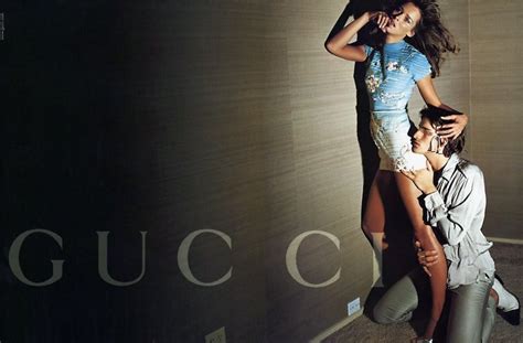 gucci pub 2003